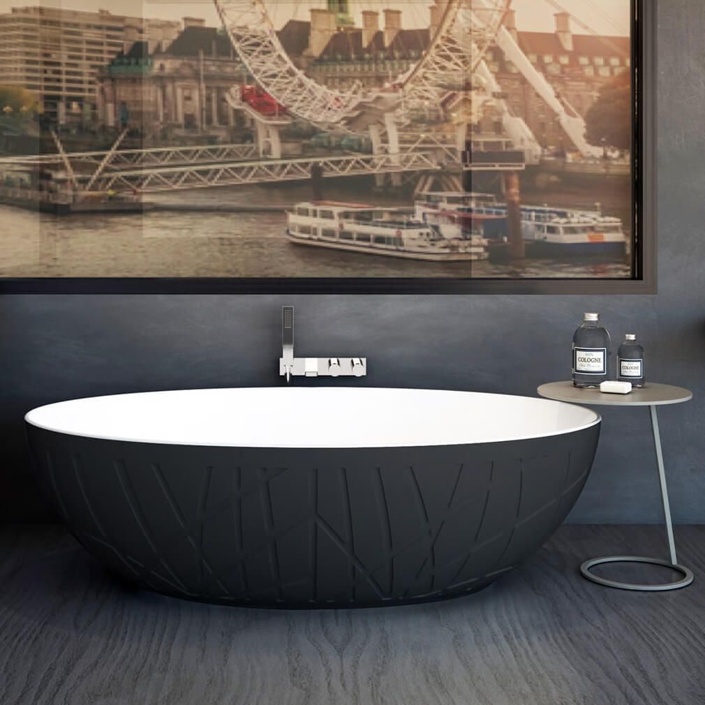 Freistehende Badewanne schwarzmatt